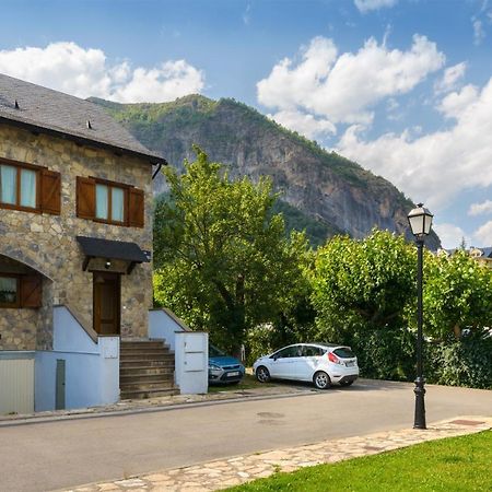 Alojamiento Escarrilla Pirineos Exterior photo
